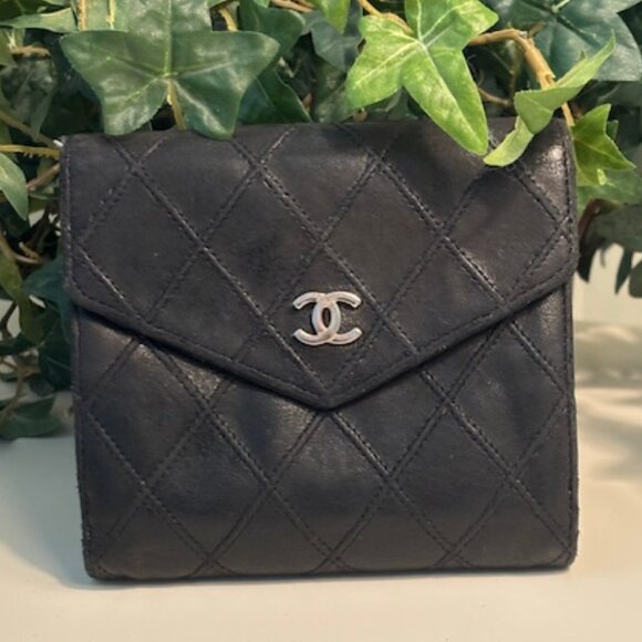CHANEL Accessories - Chanel Classic Quilted Lambskin Compact Wallet (1994–1996)